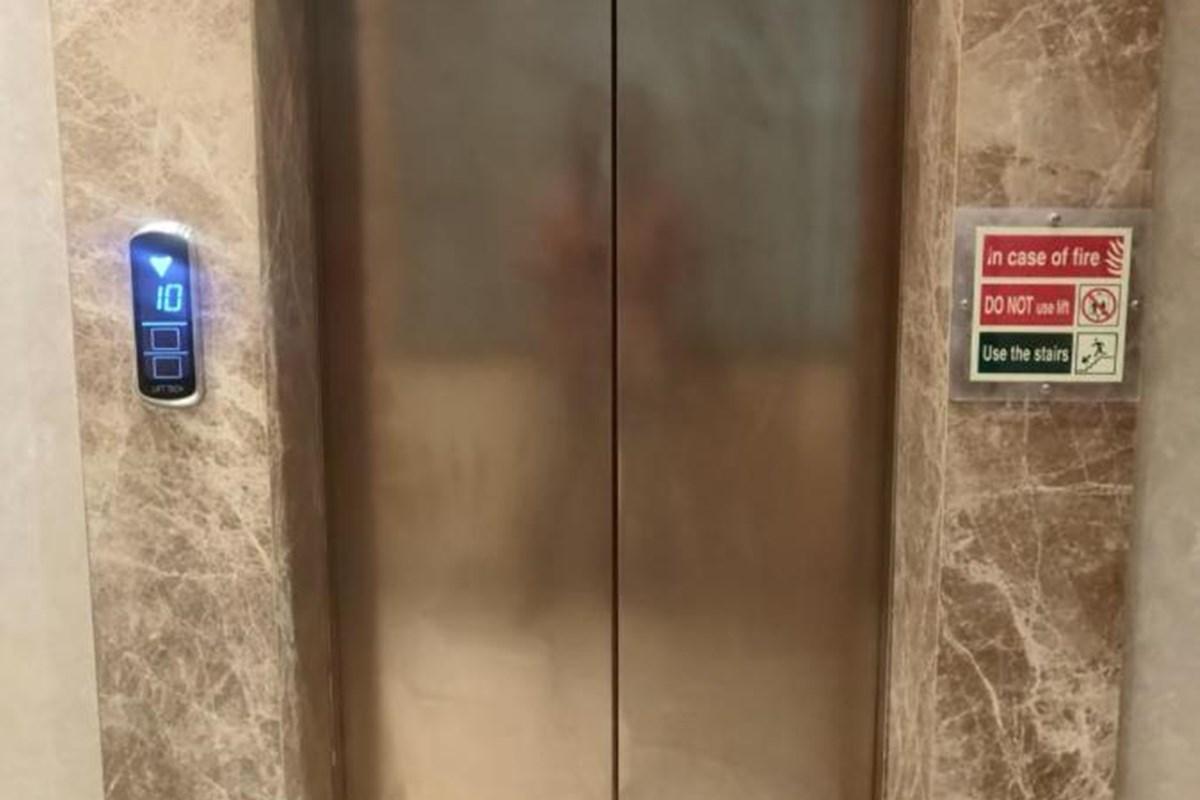 ホテル Adiva Residency Beacon, Grant Road, ムンバイ エクステリア 写真